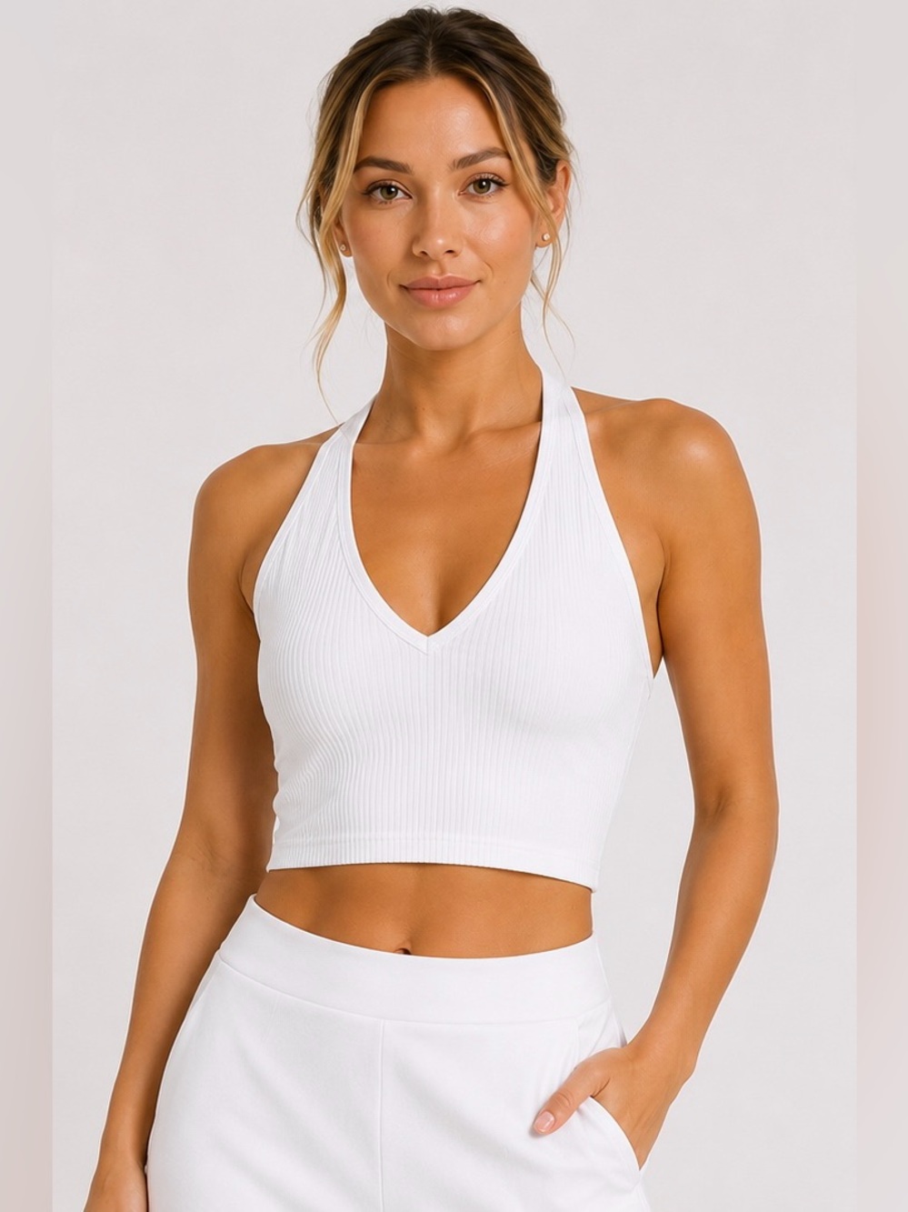 NWOT Tilly’s White Ribbed Halter Crop Top Open Back Stretch Tank Size Small